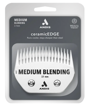 Andis medium blending livestock blade in packaging, showcasing the ceramic edge design and brand logo.