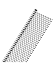 Andis 7.5-inch steel comb with angled bottom teeth, ideal for professional haircutting and styling.